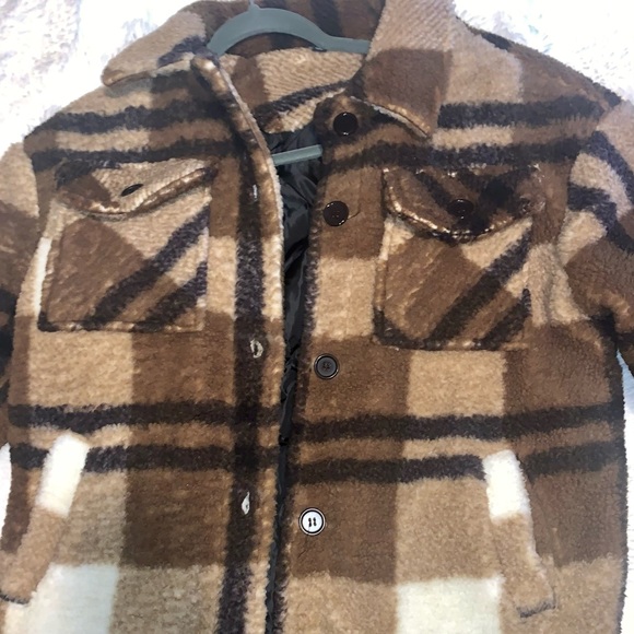 NWOT- stoic oversized sherpa shacket - Picture 4 of 6